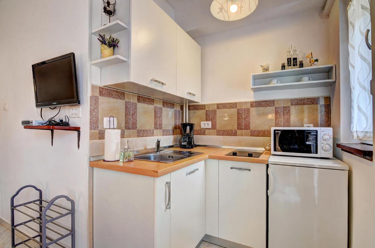 Apartments Kajfes Fazana Ngoại thất bức ảnh