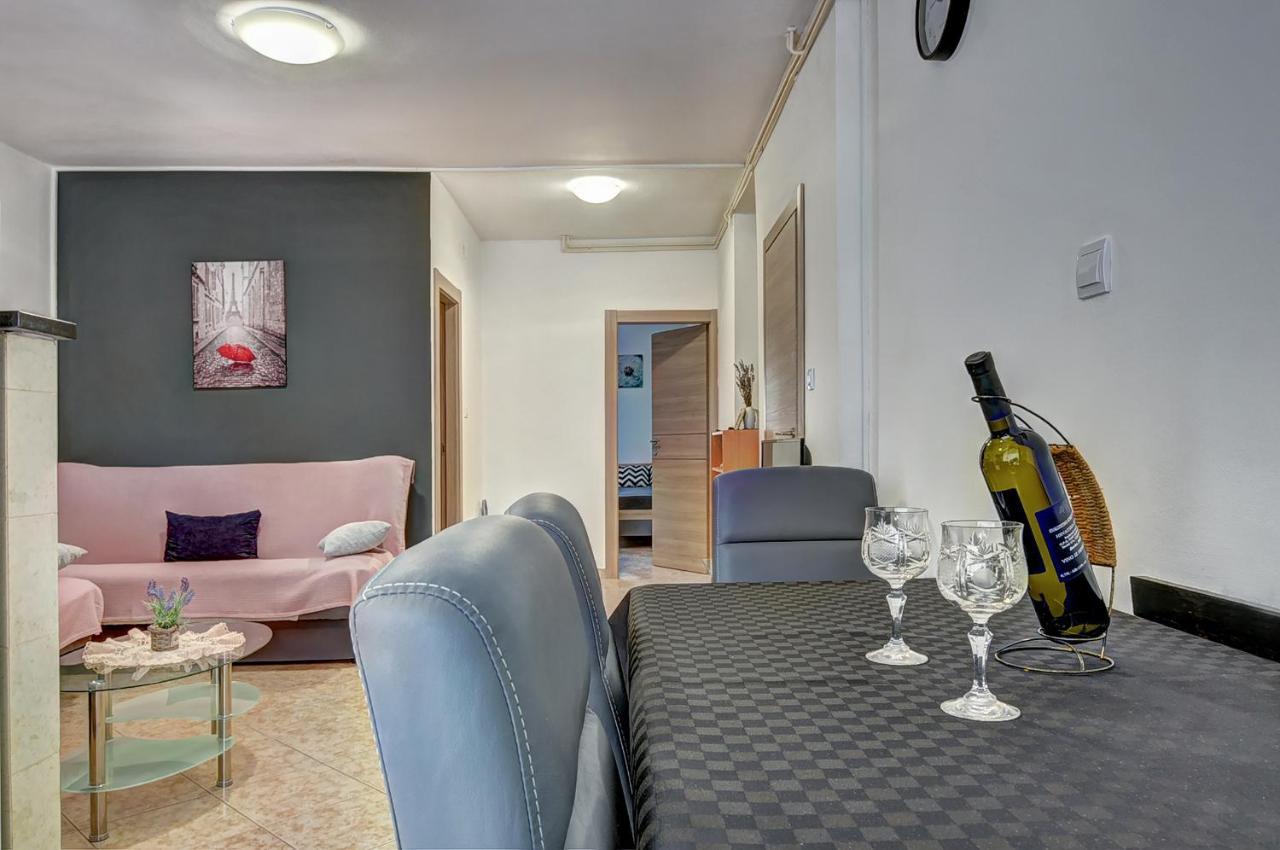 Apartments Kajfes Fazana Ngoại thất bức ảnh